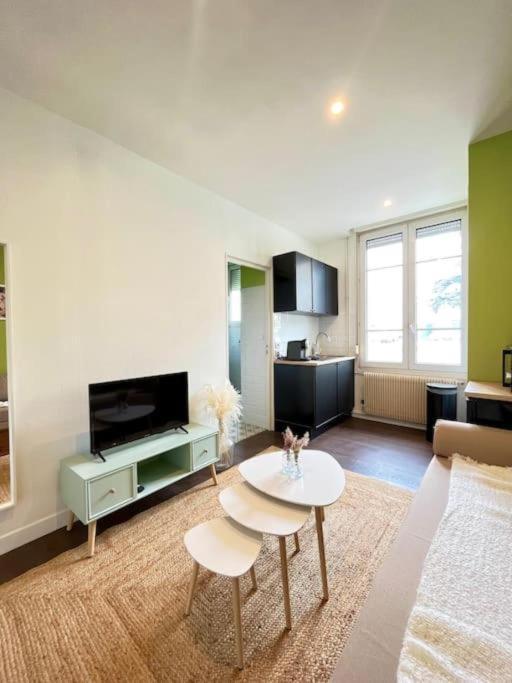 Le Refuge Boheme Apartment แร็งส์ ภายนอก รูปภาพ